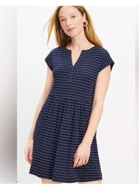 LOFT Mini Scallop Design Short Sleeve Dress